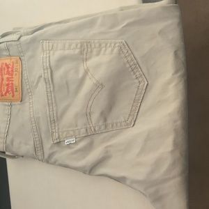 tan 541 levi jeans